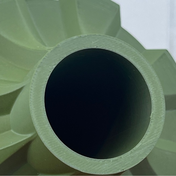 Modern 3D Printed Vase, The Novak Vase, Flower Vase, Dried Flowers - Picture 4 of 8